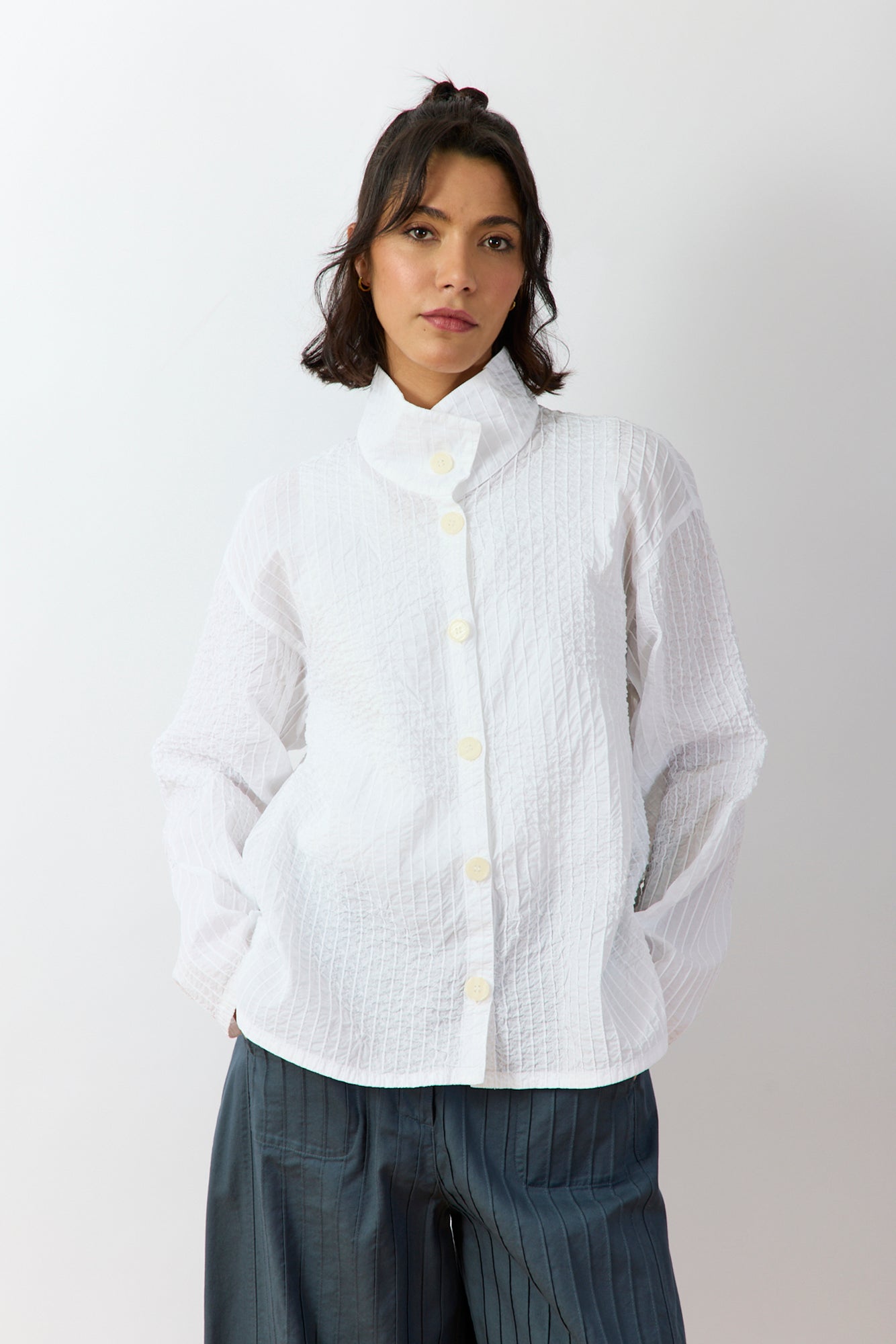 Shibo Jacket in White – front view, lightweight cotton with fine pintuck texture.