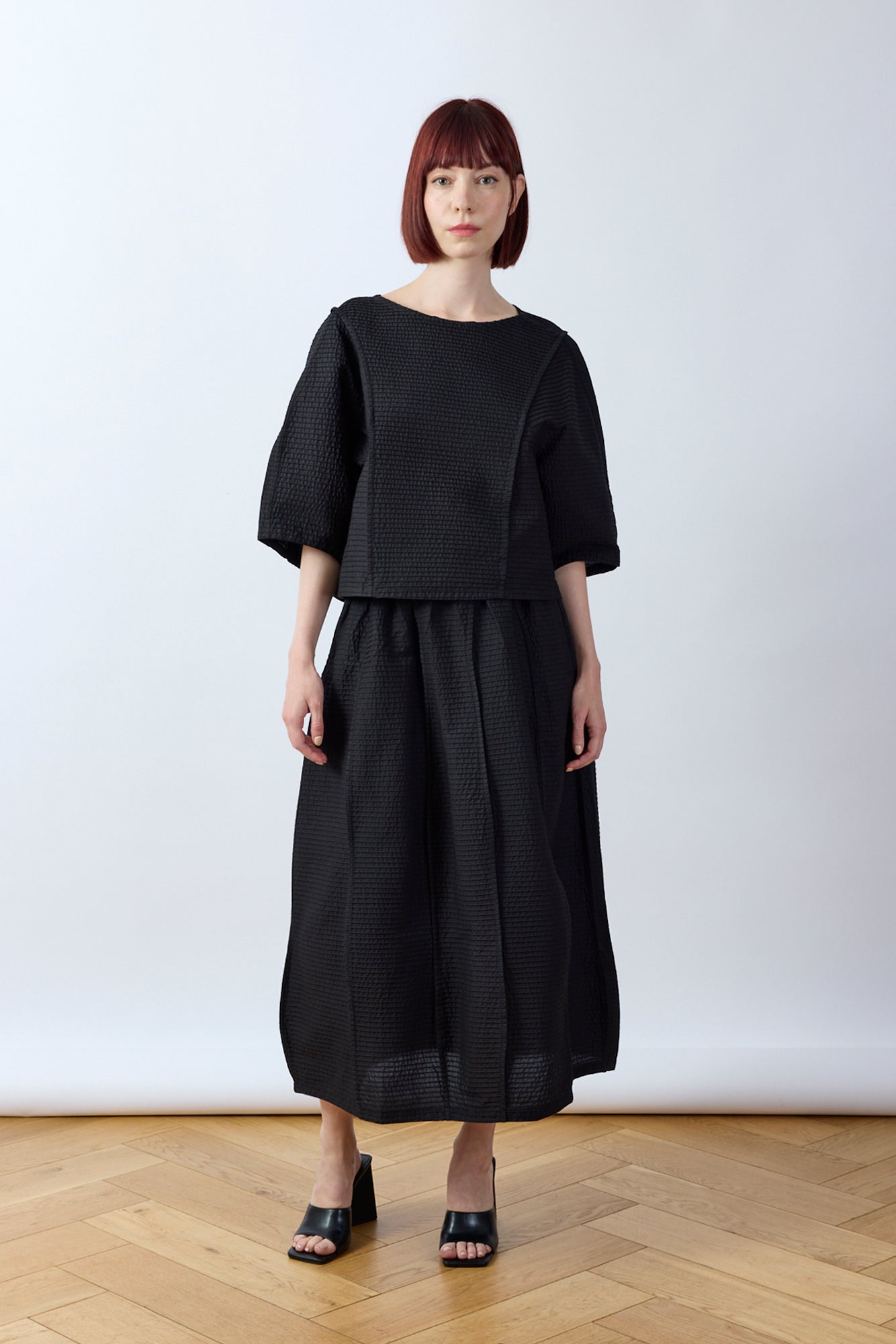 Takku Top
