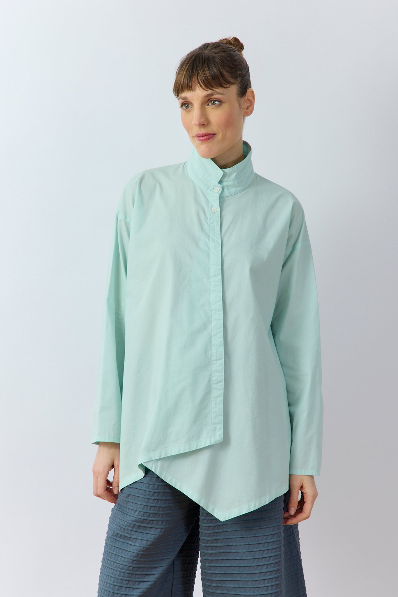 Spring Summer 26 Yaccomaricard Ashin Shirt in Mint – soft calico cotton shirt.