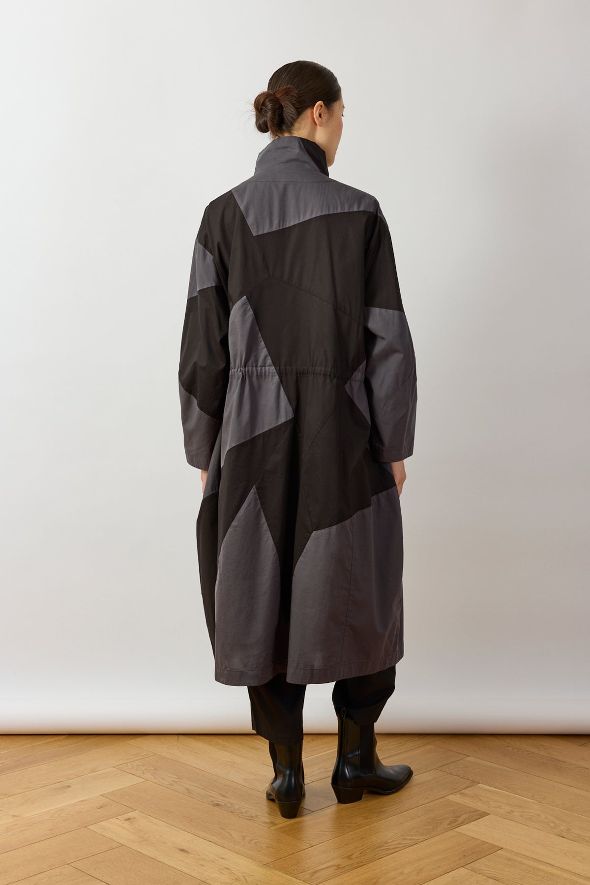 Doteki Coat